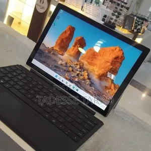 New Laptop Microsoft Surface Pro 7 16GB Intel Core i7 SSD 256GB