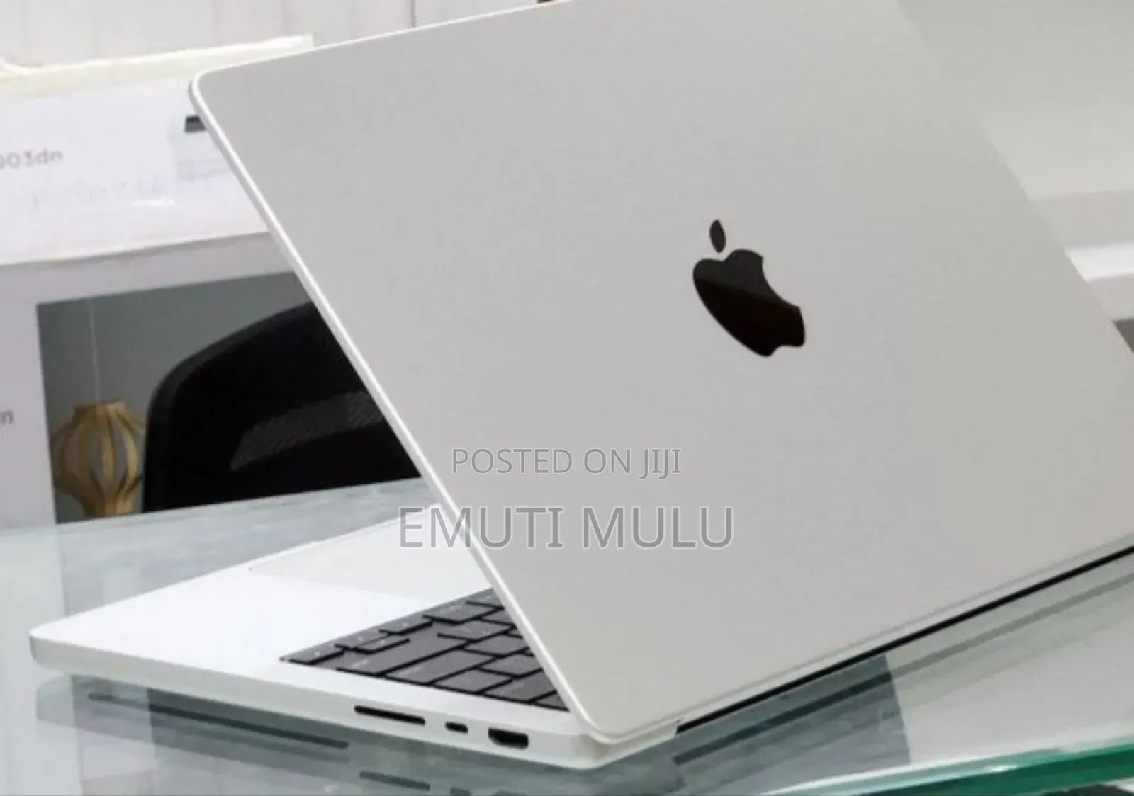 New Apple MacBook Pro 2023 M2 Pro 14-inch 16GB Intel Core i5 SSD 512GB