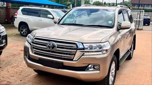 Brand New Depo Head Lamp for Landcruiser V8 2016