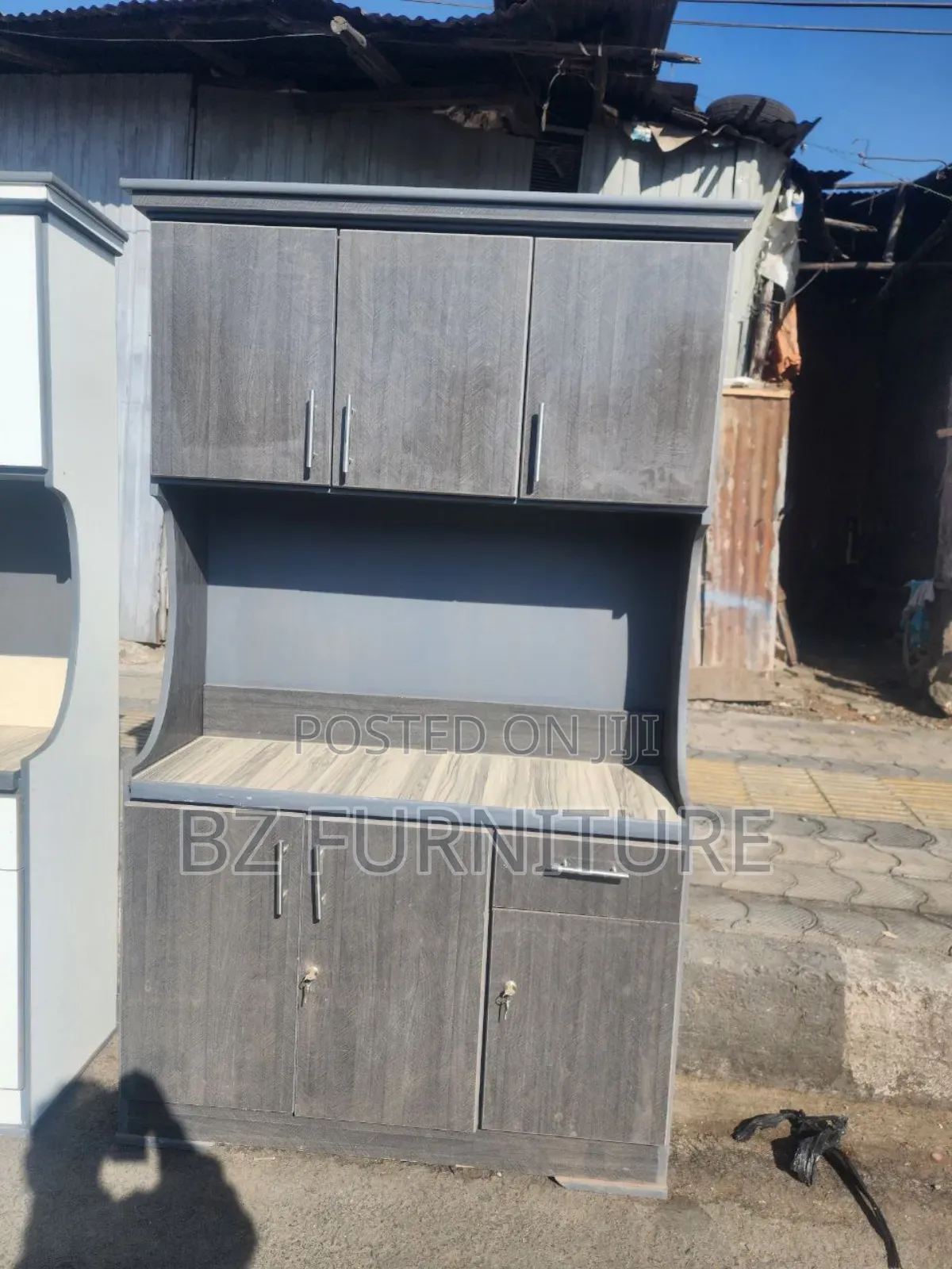 Laminated Kitchen Kavinate