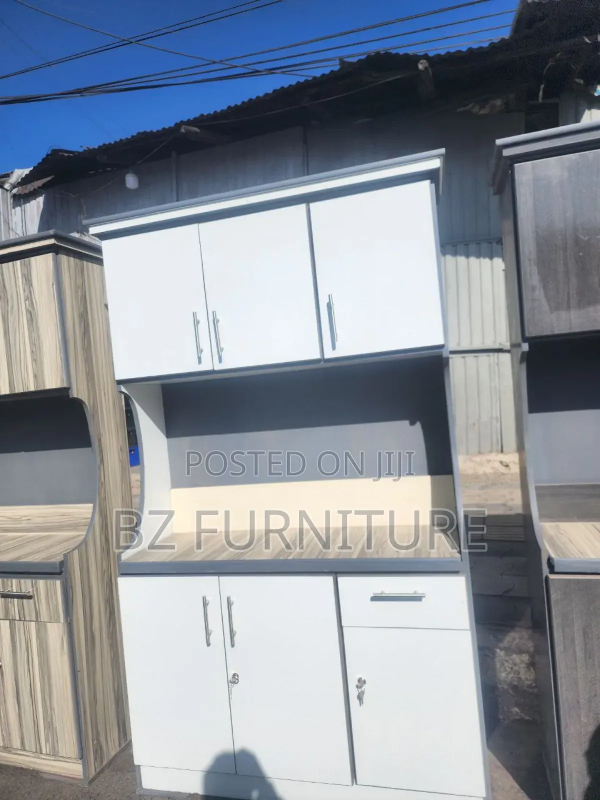 Laminated Kitchen Kavinate