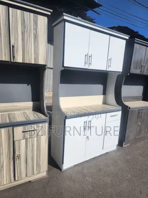 Laminated Kitchen Kavinate