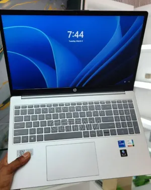 New Laptop HP Stream Notebook 16GB Intel Core i7 SSD 512GB