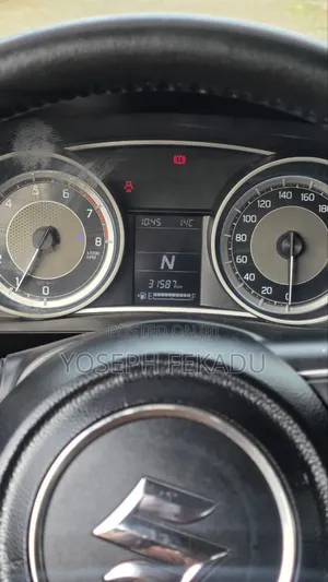 Suzuki Dzire 2022 Silver