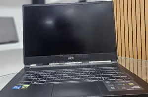 New Laptop MSI Stealth 16 Studio A13VG 16GB Intel Core i7 SSD 512GB