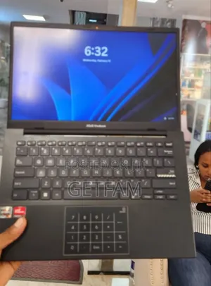 New Laptop Asus VivoBook 15 X505BA 16GB AMD Ryzen 5 SSD 512GB