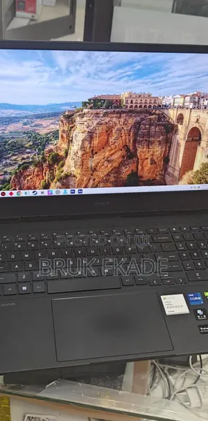 New Laptop HP Omen 16 16GB Intel Core i7 SSD 1T
