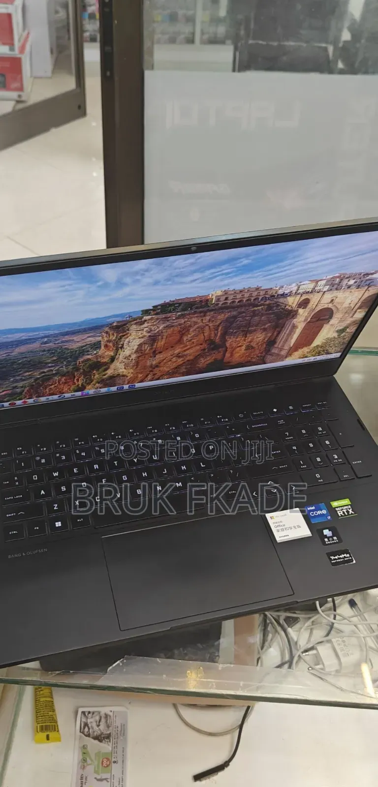 New Laptop HP Omen 16 16GB Intel Core i7 SSD 1T