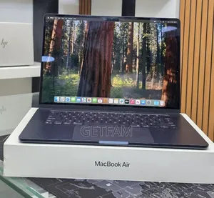 New Apple MacBook Air 2025 M4 13-inch 16GB Apple M4 Pro SSD 256GB