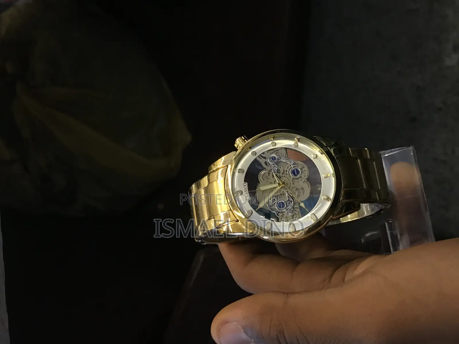 Watch Free Delivery