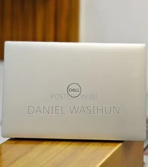 New Laptop Dell XPS 15 16GB Intel Core i9 SSD 512GB