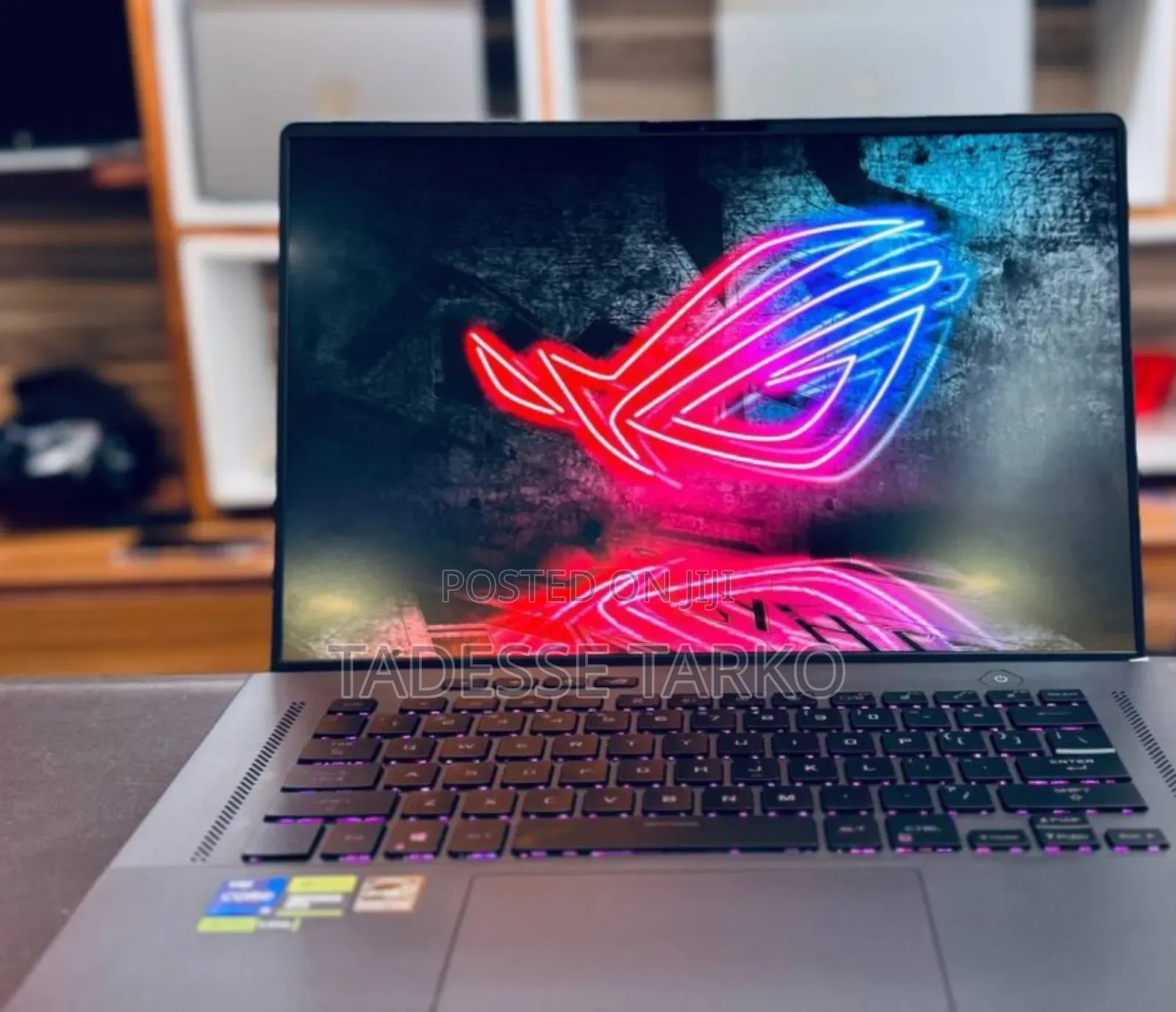 New Laptop Asus ROG Zephyrus G16 16GB Intel Core i9 SSD 1T