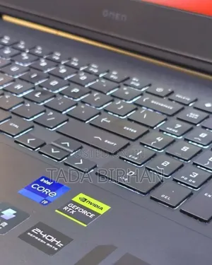 New Laptop HP Omen 17t 16GB Intel Core i9 SSD 1T