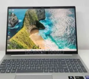 New Laptop HP Pavilion 14 16GB Intel Core Ultra 7 SSD 512GB