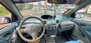Toyota Vitz 2001 Blue