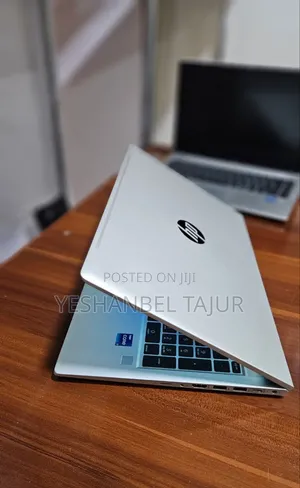 New Laptop HP ProBook 450 G8 16GB Intel Core i7 SSD 256GB
