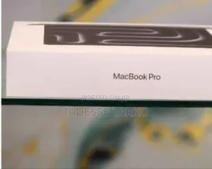 New Laptop Apple Macbook Pro 2025 M5 14-inch 16GB Apple M5 SSD 512GB