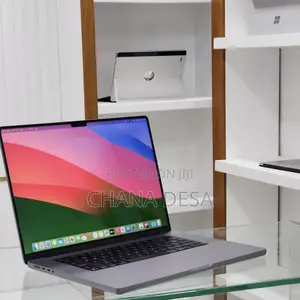 New Laptop Apple MacBook Pro M1 32GB Apple M1 Pro SSD 512GB