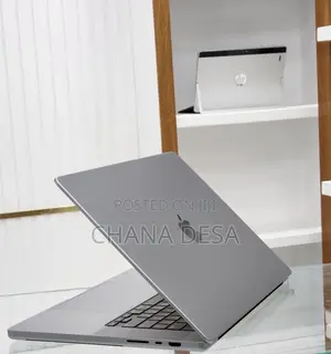 New Laptop Apple MacBook Pro M1 32GB Apple M1 Pro SSD 512GB