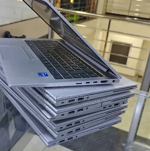 New Laptop HP EliteBook 830 G8 16GB Intel Core i5 SSD 512GB