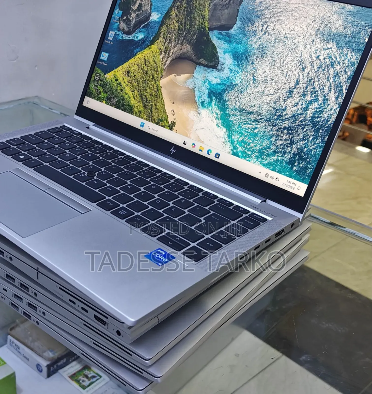 New Laptop HP EliteBook 830 G8 16GB Intel Core i5 SSD 512GB