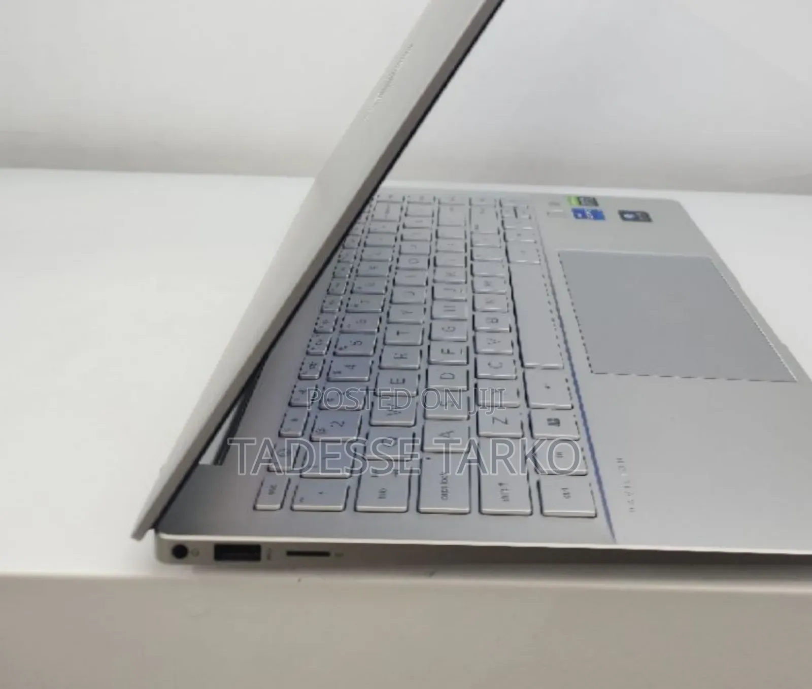 New Laptop HP Pavilion 14 16GB Intel Core i7 SSD 512GB