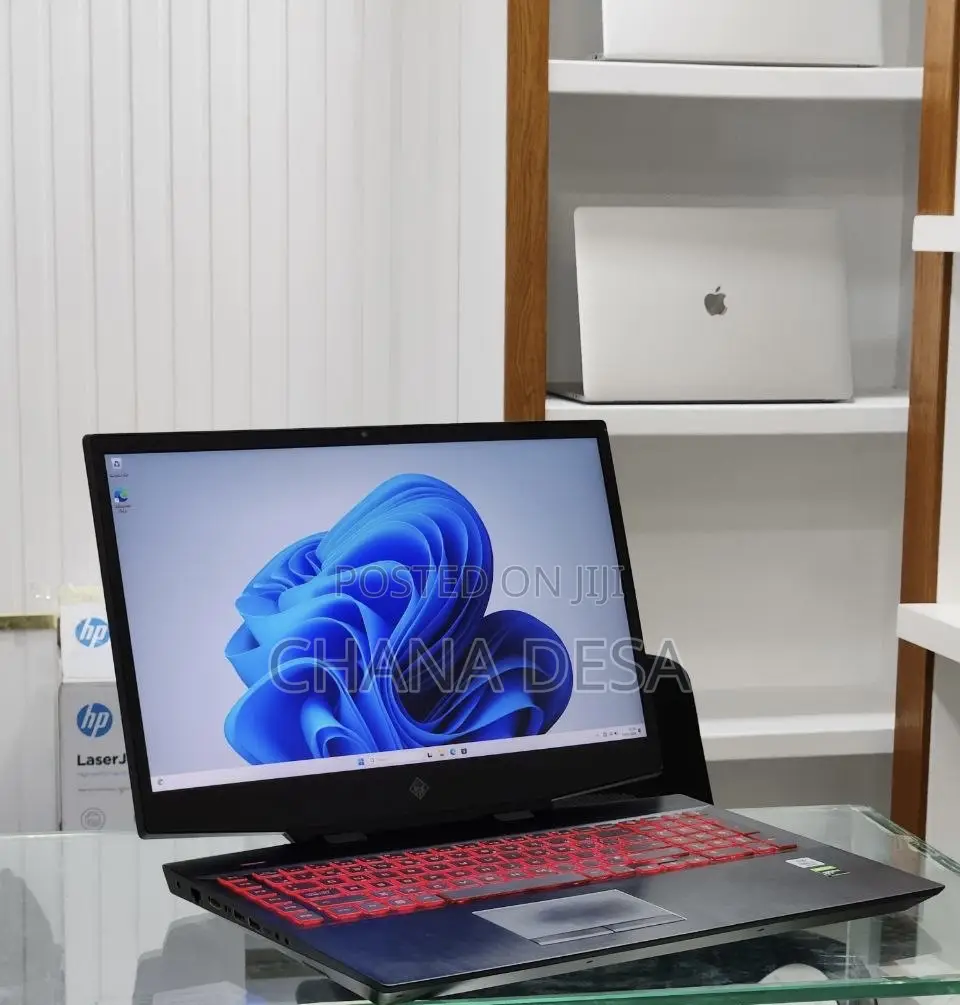 New Laptop HP Omen X 16GB Intel Core i7 SSD 256GB