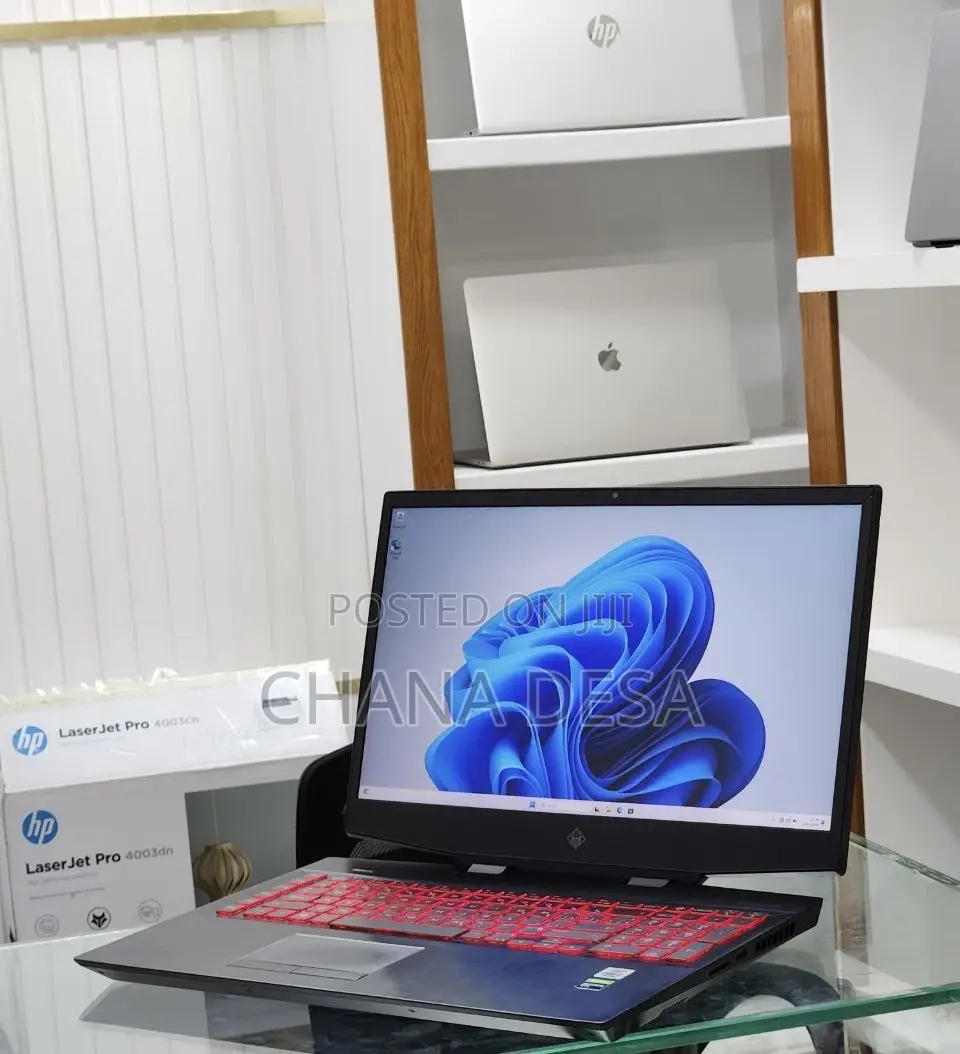 New Laptop HP Omen X 16GB Intel Core i7 SSD 256GB