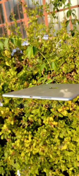 Apple iPad Pro 10.5 (2017) 64 GB Silver