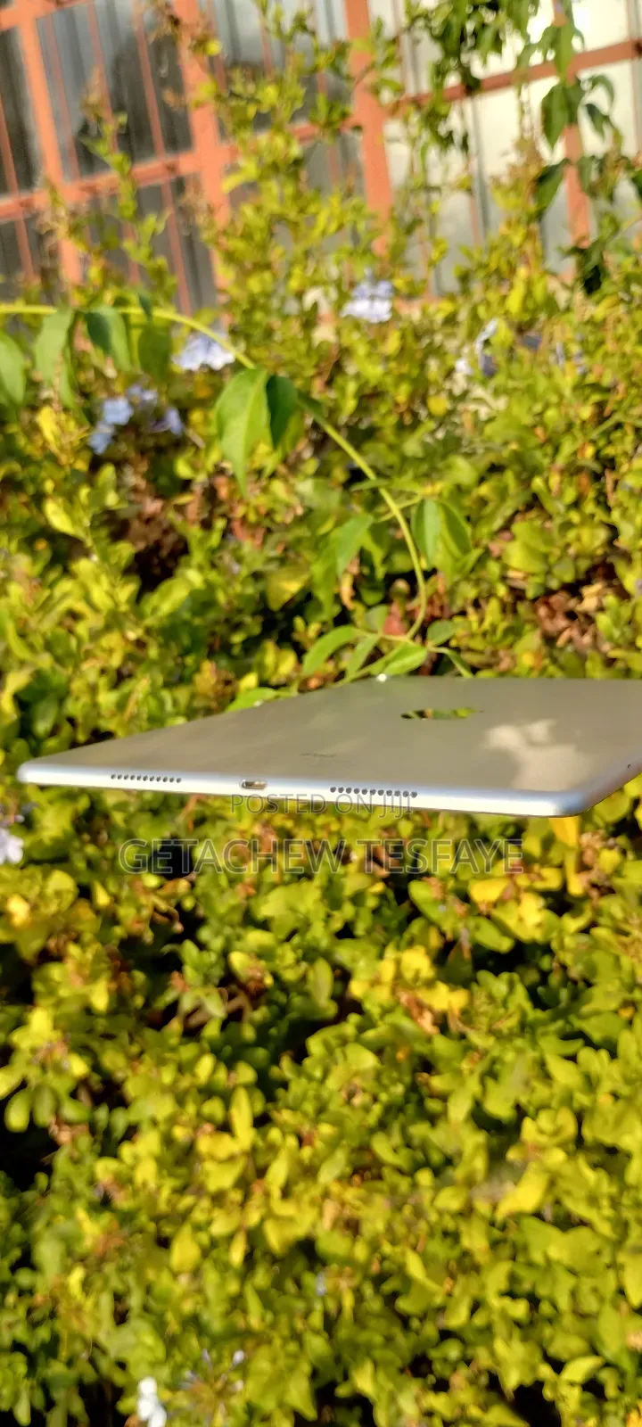 Apple iPad Pro 10.5 (2017) 64 GB Silver