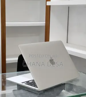 New Laptop Apple MacBook Pro M1 1GB Apple M1 Pro SSD 512GB