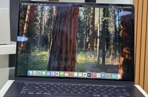 New Laptop Apple MacBook Air 2025 M4 15-inch 16GB Apple M4 SSD 256GB