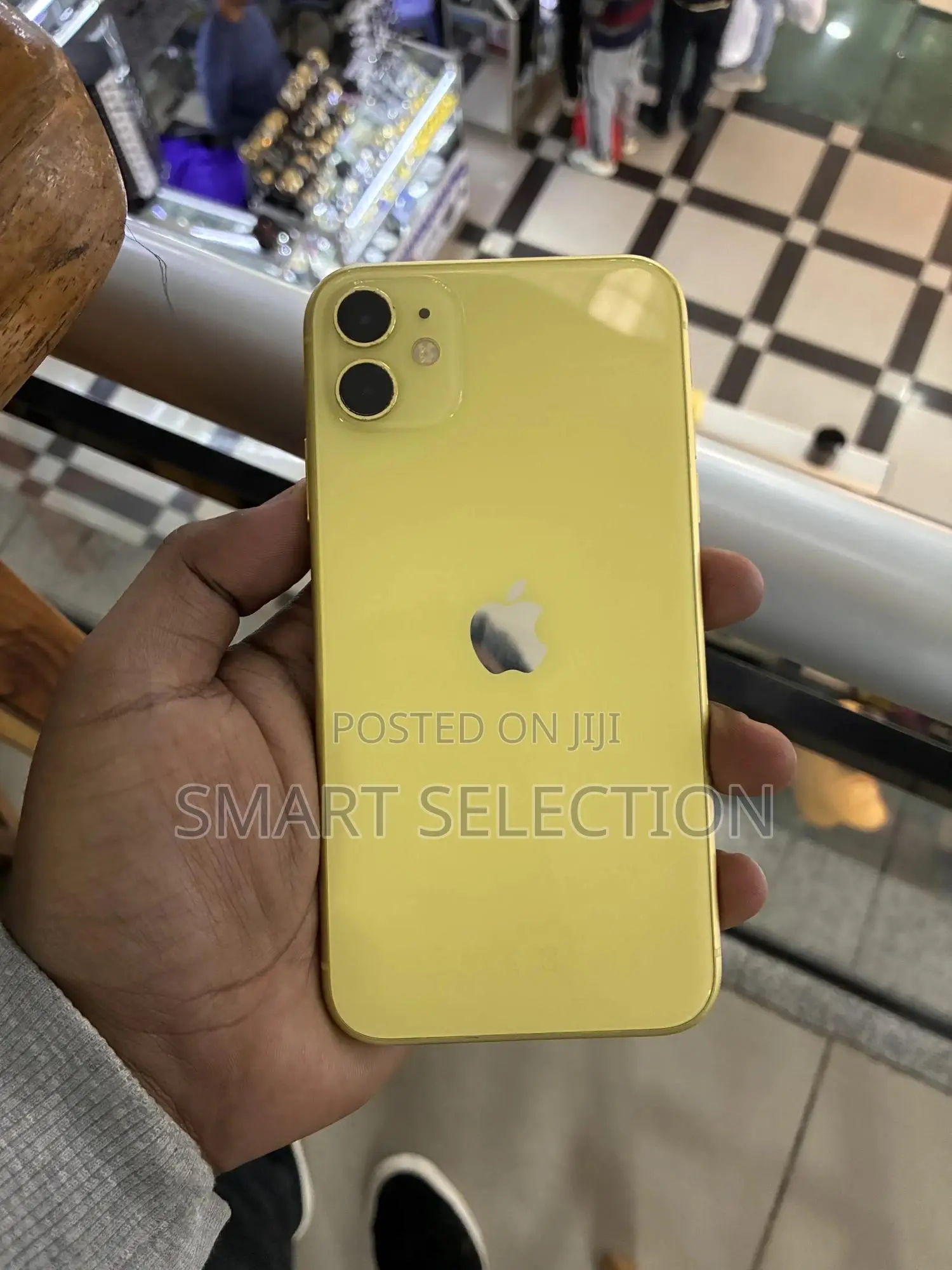 Apple iPhone 11 128 GB Yellow