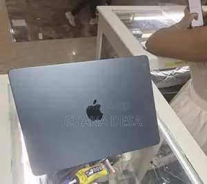 New Laptop Apple MacBook Air 2025 M4 13-inch 16GB Apple M4 SSD 256GB