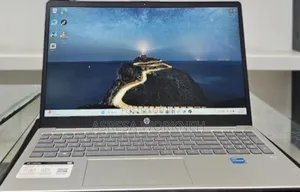 New Laptop HP Stream Notebook 8GB Intel Core i3 SSD 256GB