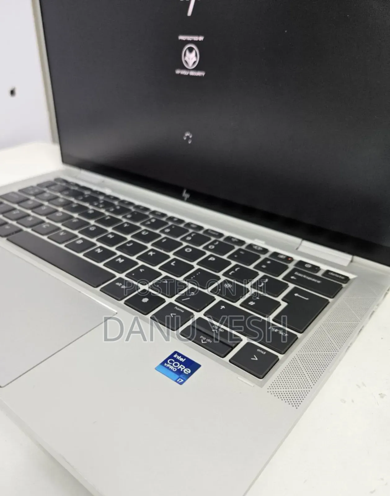 New Laptop HP EliteBook x360 1030 G8 16GB Intel Core i7 SSD 512GB