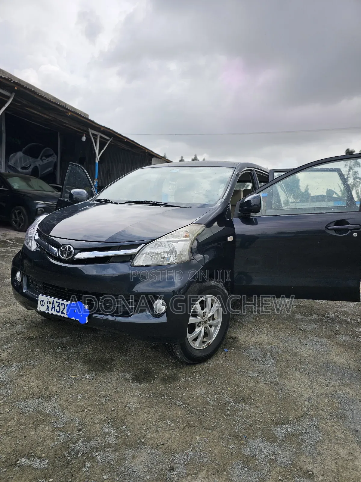 Toyota Avanza 2013