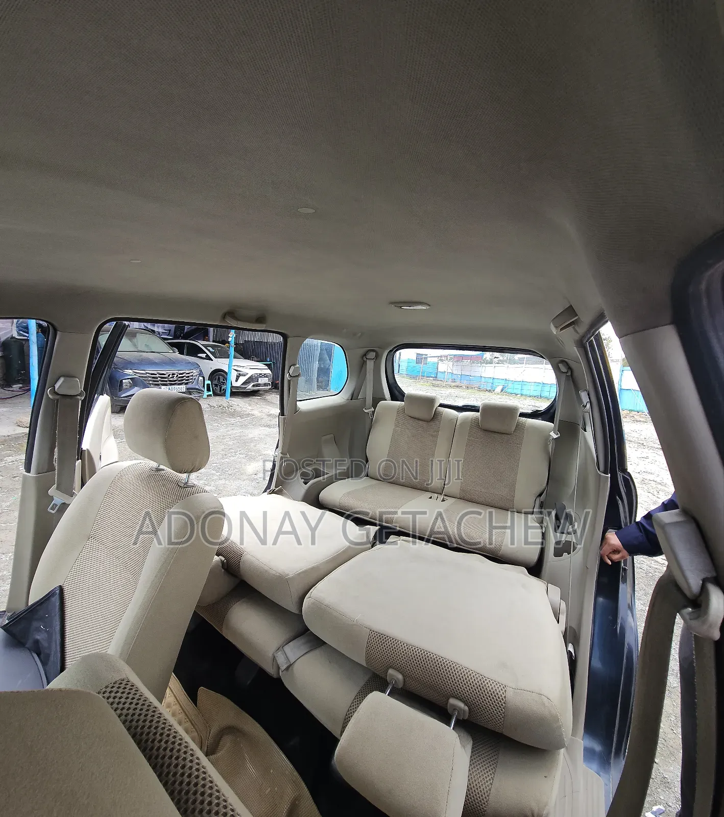 Toyota Avanza 2013
