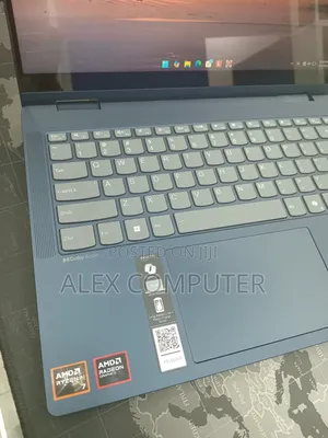New Laptop Lenovo 16GB AMD Ryzen 7 SSD 1T