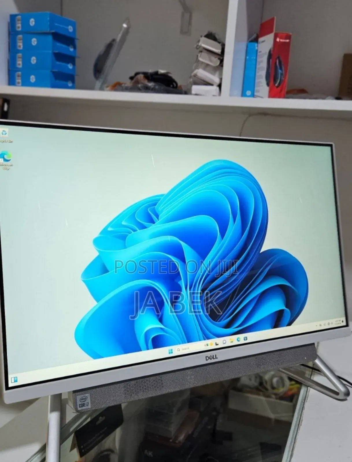 New Dell Inspiron 27 All-in-One 12GB Intel Core i7 SSD 512GB