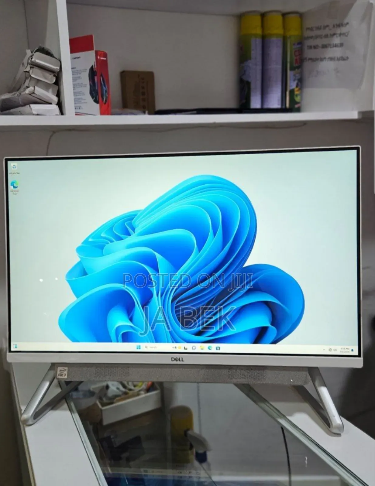 New Dell Inspiron 27 All-in-One 12GB Intel Core i7 SSD 512GB