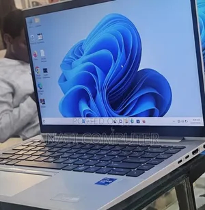 New Laptop HP EliteBook 840 G8 16GB Intel Core i7 SSD 512GB