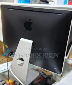 New Desktop Computer Apple iMac 4GB Intel Core i5 SSD 256GB