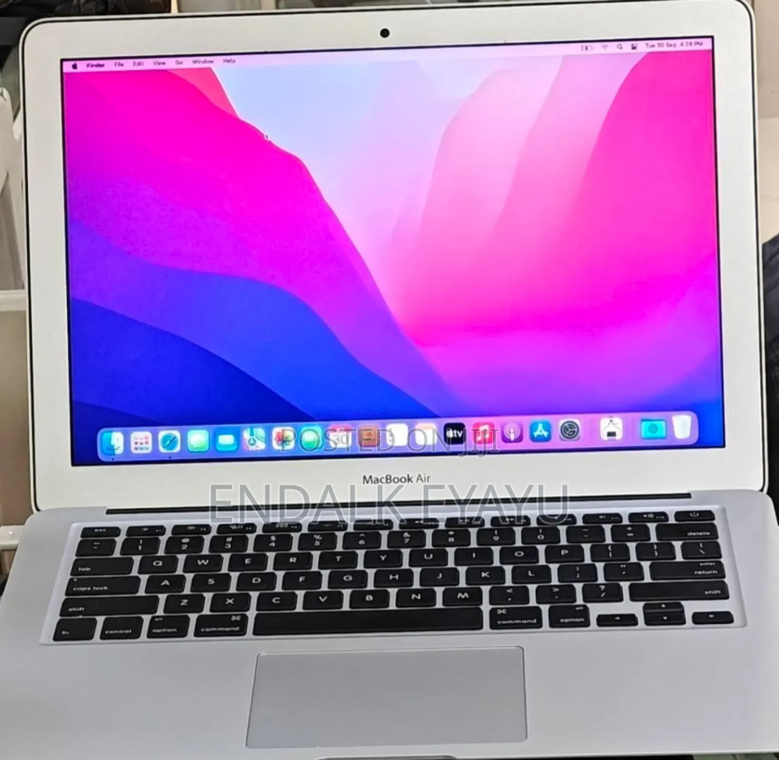 New Laptop Apple MacBook Air 2017 8GB Intel Core i7 SSD 512GB
