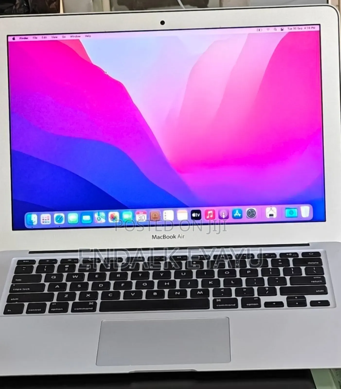 New Laptop Apple MacBook Air 2017 8GB Intel Core i7 SSD 512GB