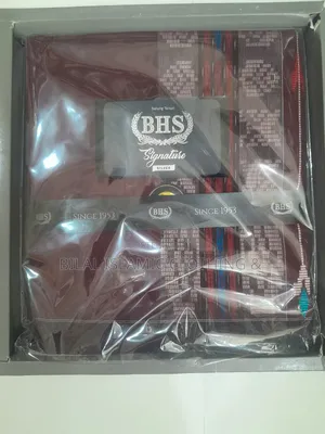 BHS Signature Silver ሽርጥ (Sarung Tenun)