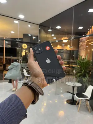 Apple iPhone 12 128 GB Black