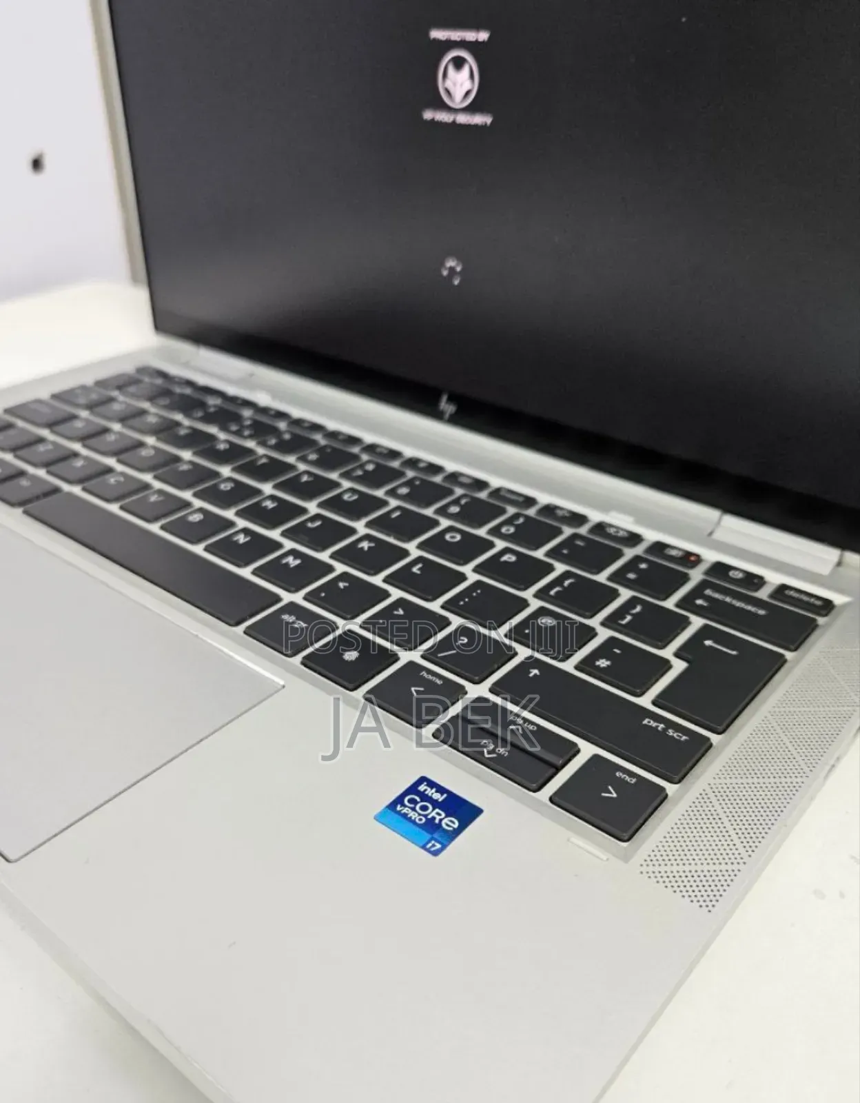 New Laptop HP EliteBook 1040 G8 16GB Intel Core i7 SSD 512GB