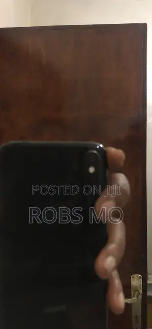 Apple iPhone X 64 GB Black