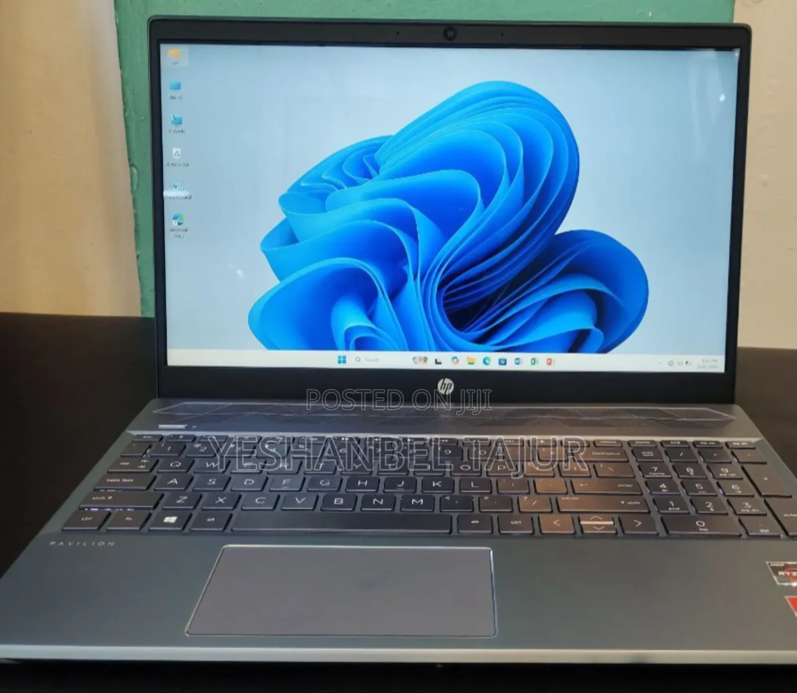 New Laptop HP Pavilion 15 8GB AMD Ryzen 5 SSD 512GB